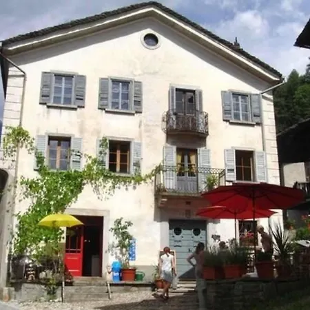 Apartment Ferienwohnung Promontogno